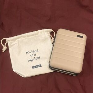 Away Sand Travel MINI Case with Dust Bag - Rare, Like New